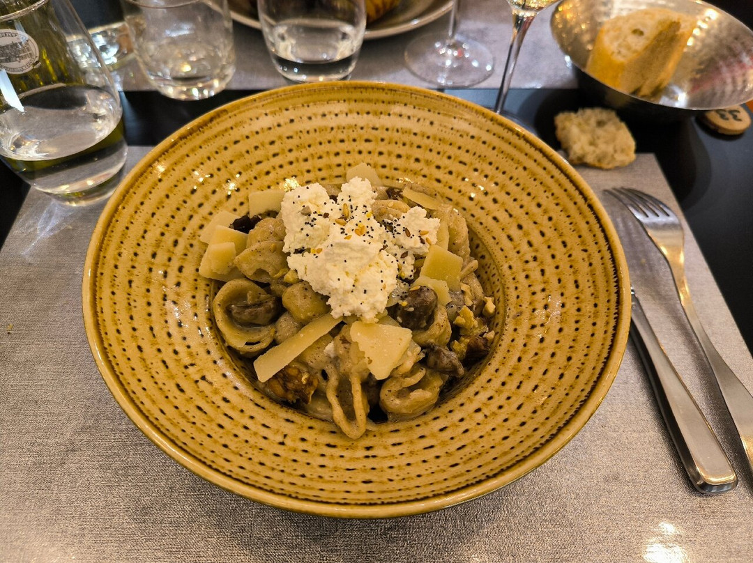 Kyriad Clermont-Ferrand Nord Riom主图