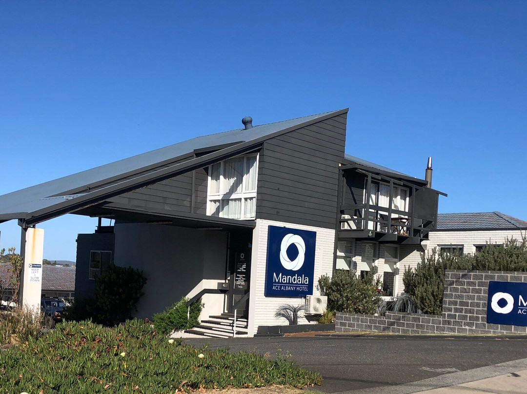 艾斯汽车旅馆主图