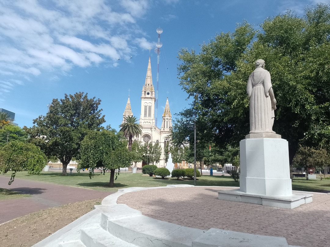Plaza Simón Bolívar-San Carlos de Bolivar必去景点