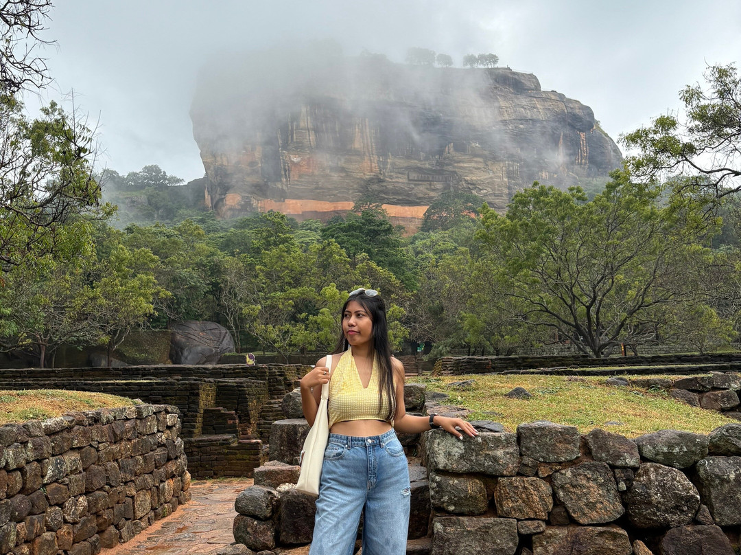 Elegance Lanka Tours景点图片