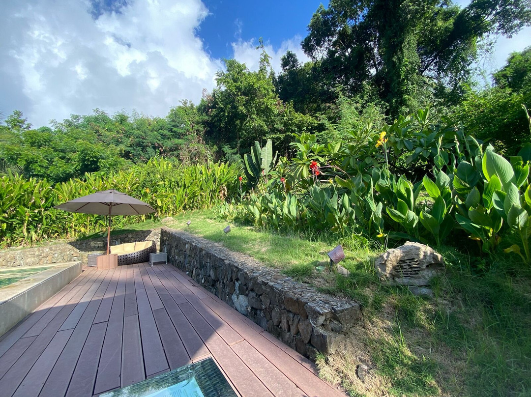 瓦尔杜旅馆主图