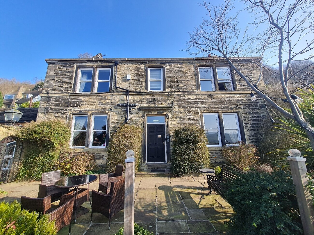 Shibden Hall View at Hough House主图
