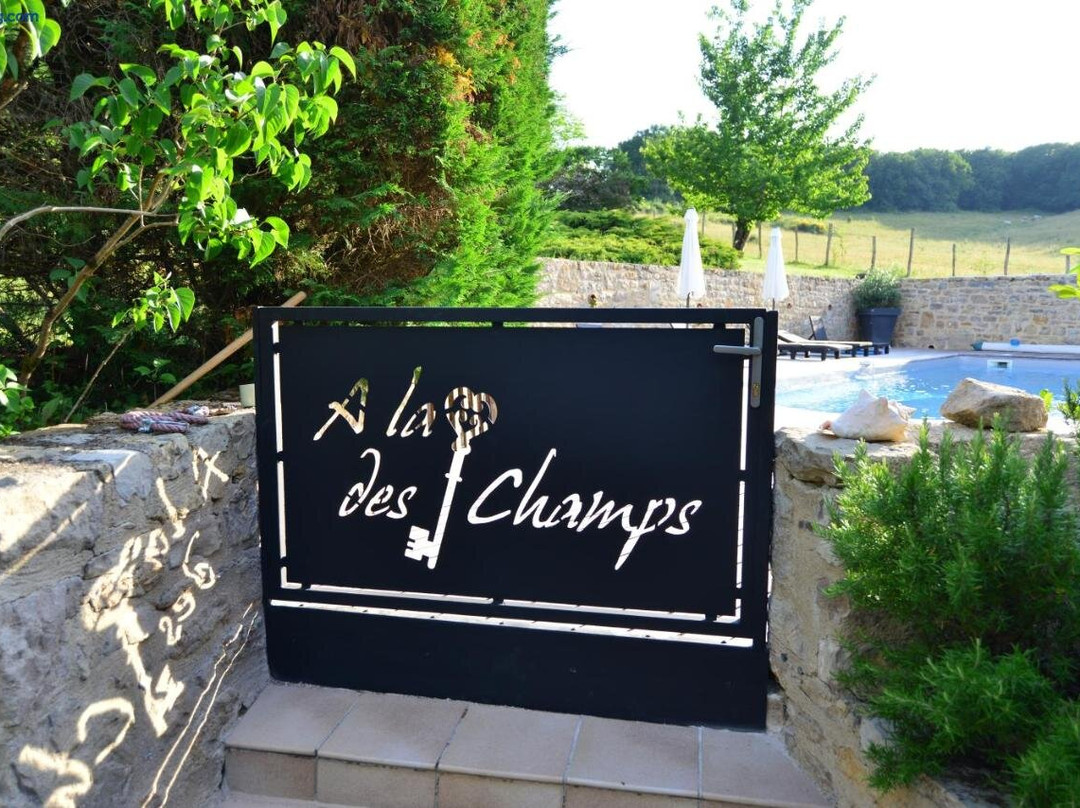 Chambre D'hôtes A La Clé Des Champs Varen