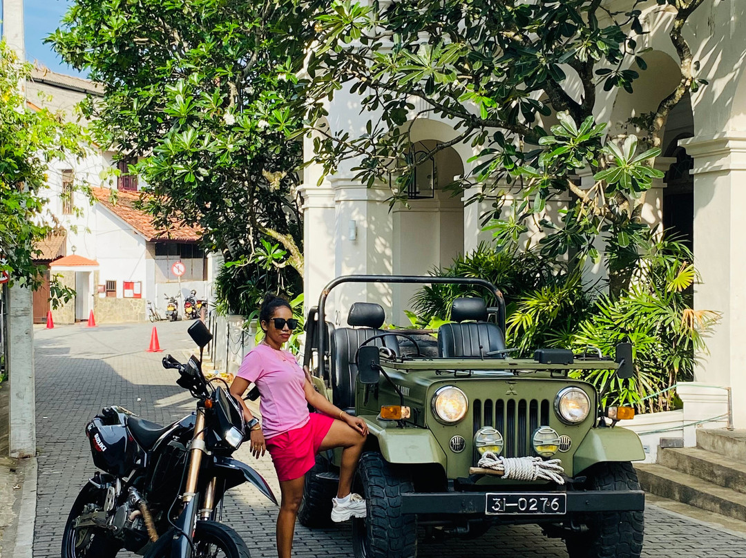 Hikkaduwa Jeep tour and tuk-tuk tour-希克杜沃必去景点