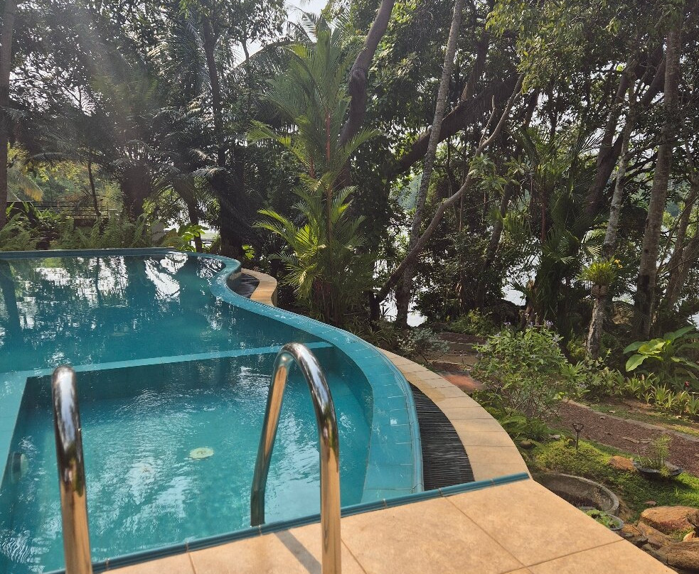 鸟湖别墅酒店主图