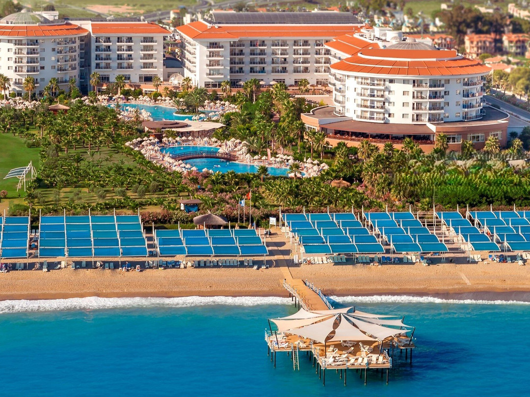 Seaden Sea World Resort & Spa主图