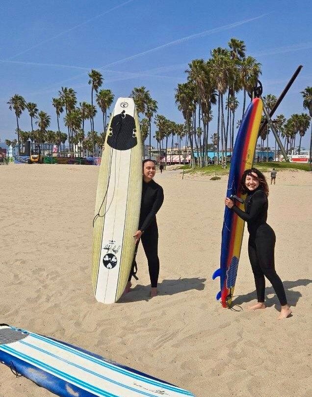 Aloha Brothers Surf Lessons-洛杉矶必去景点