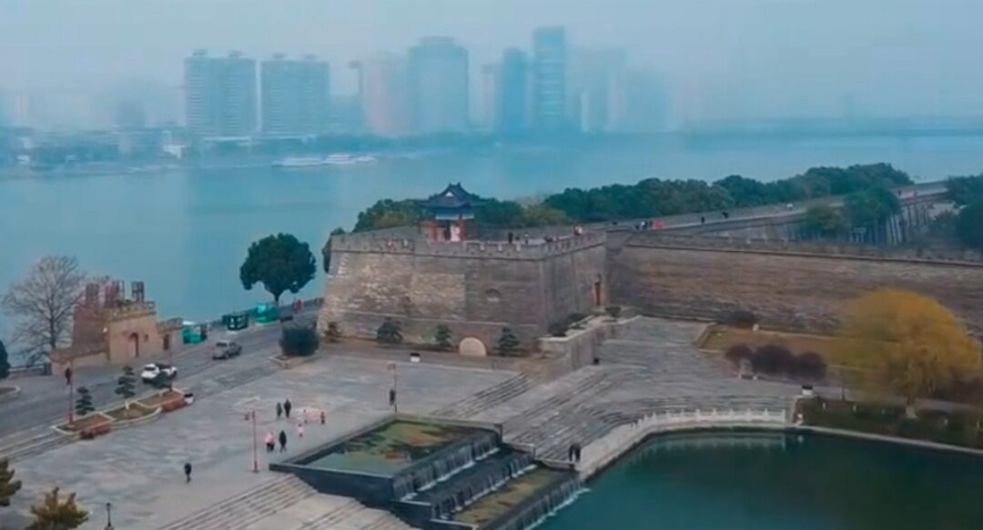 襄阳古城墙-襄阳市必去景点