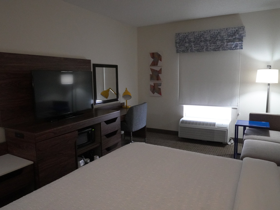 Hampton Inn Van Buren主图