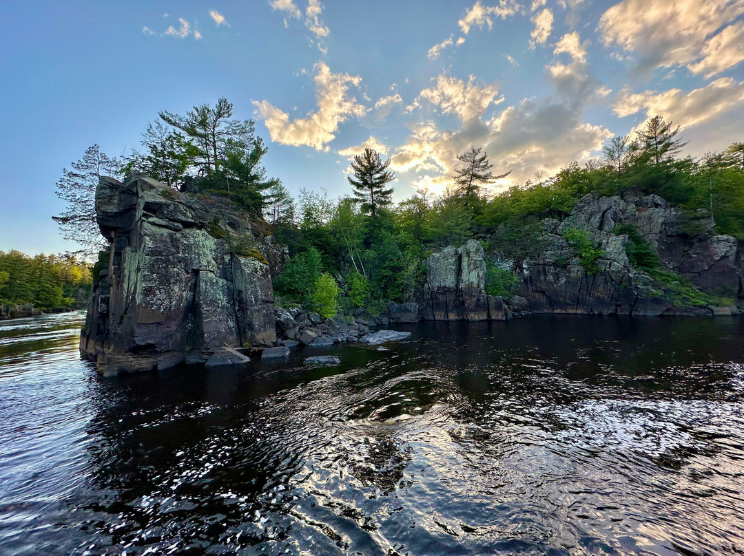 Taylors Falls Scenic Boat Tours-Taylors Falls必去景点