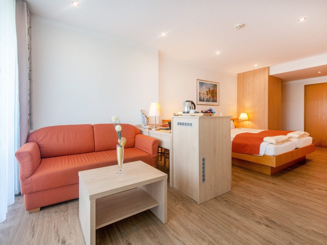 Waldesblick, Hotel & Restaurant主图