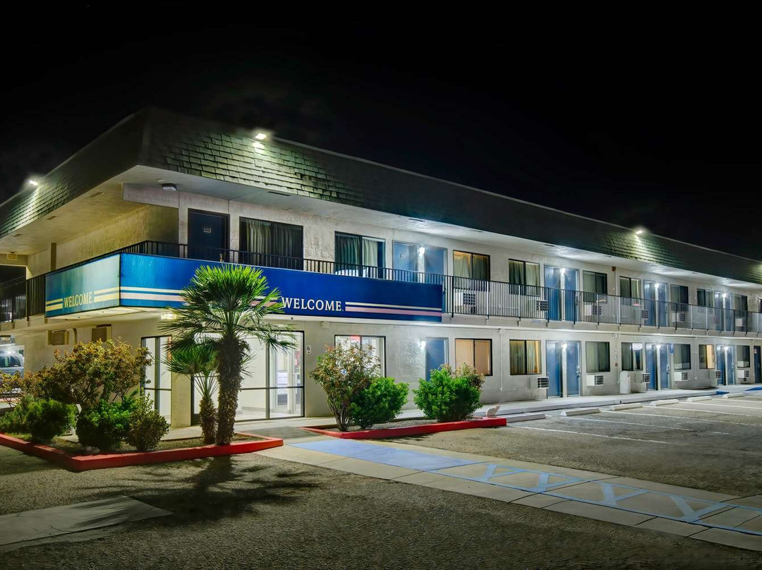 阿夸普力塔酒店住宿-Motel 6 Douglas