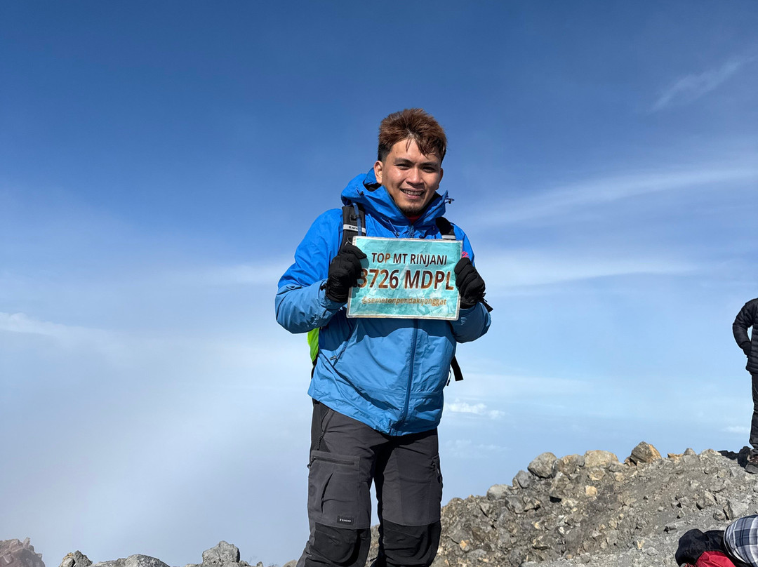 Antok Trekking - Mt.Rinjani Lombok Volcano-Senaru必去景点