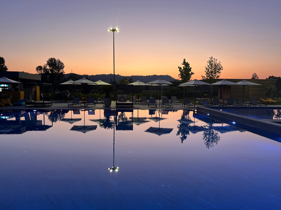 Mk Hotel Tirana主图