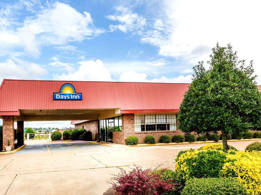 Days Inn by Wyndham Batesville MS