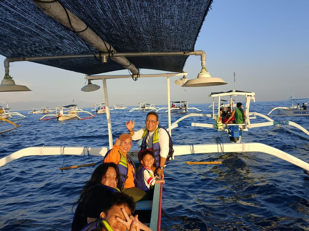 Tiket boat dolphin lovina-罗威那海滩必去景点