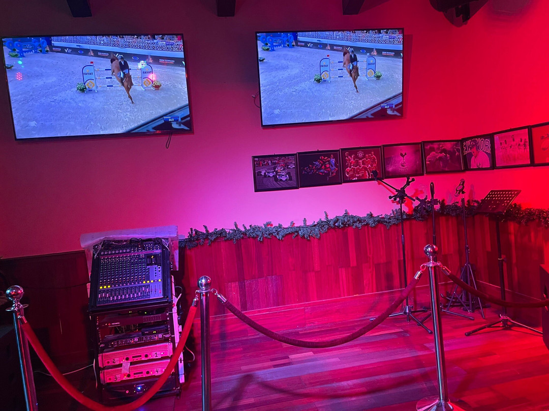 The Attic Bar and Grill-苏福尔斯必去景点