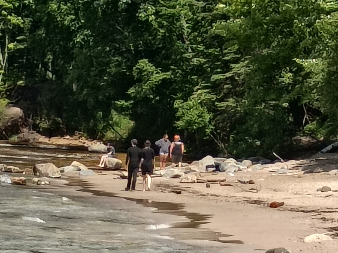 Paddling Michigan/Uncle Ducky Outdoors-Christmas必去景点