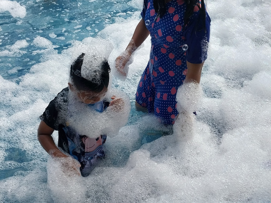 加拉璜美居酒店主图