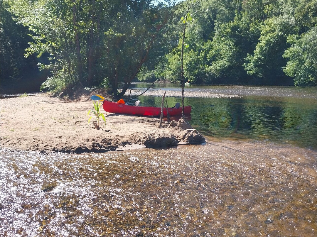 Canoe Tursacois-Tursac必去景点