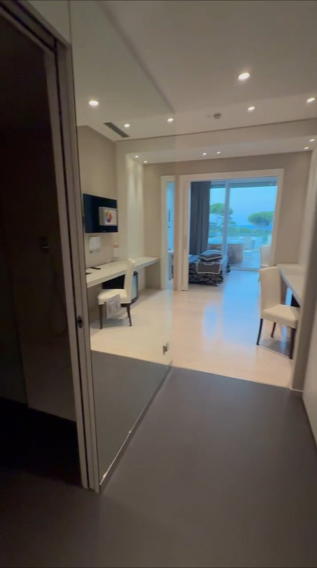 拉佩斯卡夏乡村酒店-客卧