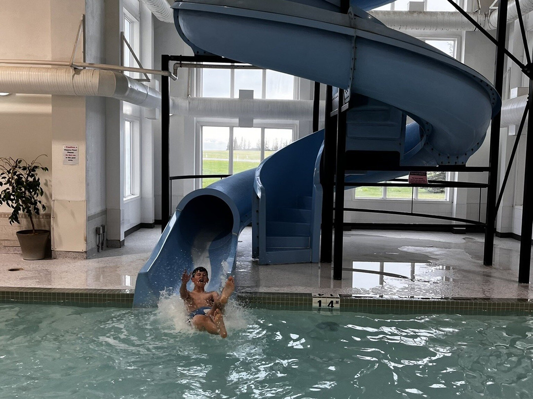 Super 8 by Wyndham Three Hills AB主图