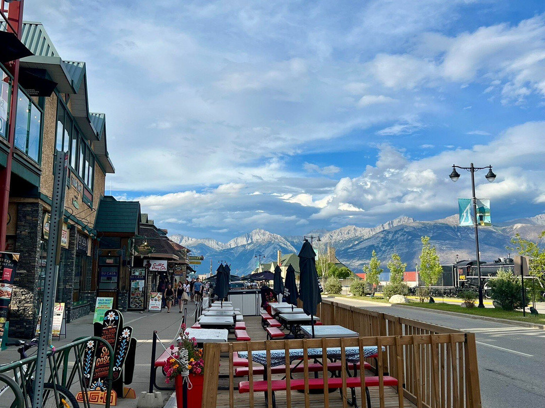 贾斯珀赤红酒店主图