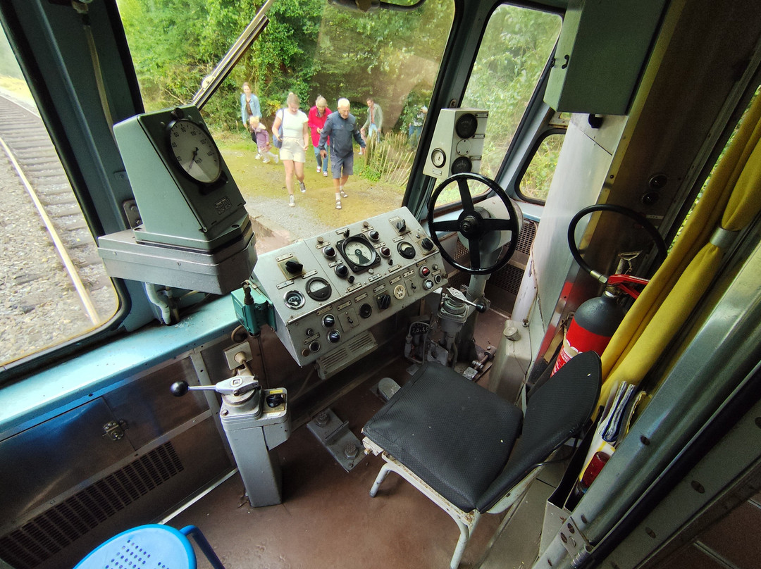 Le Chemin de Fer du Bocq-Spontin必去景点