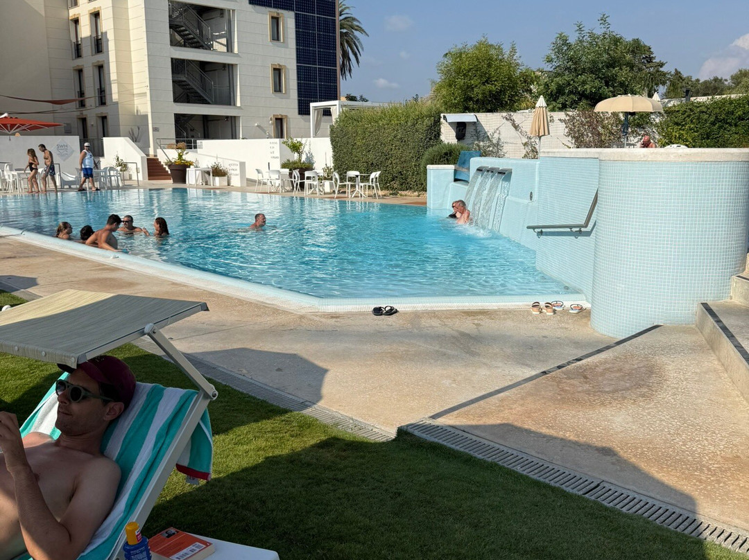 Seawater Hotel主图