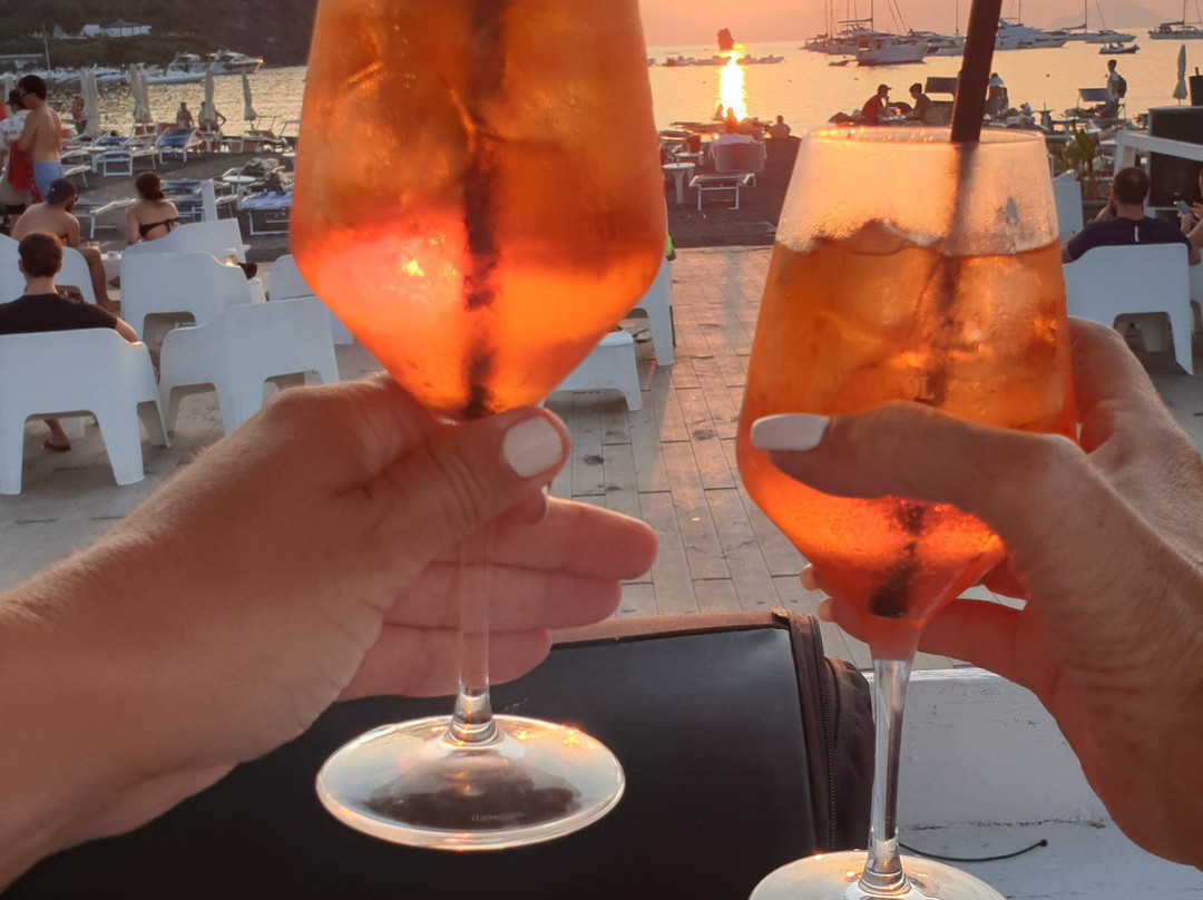 Baia Negra-Isola Vulcano必去景点