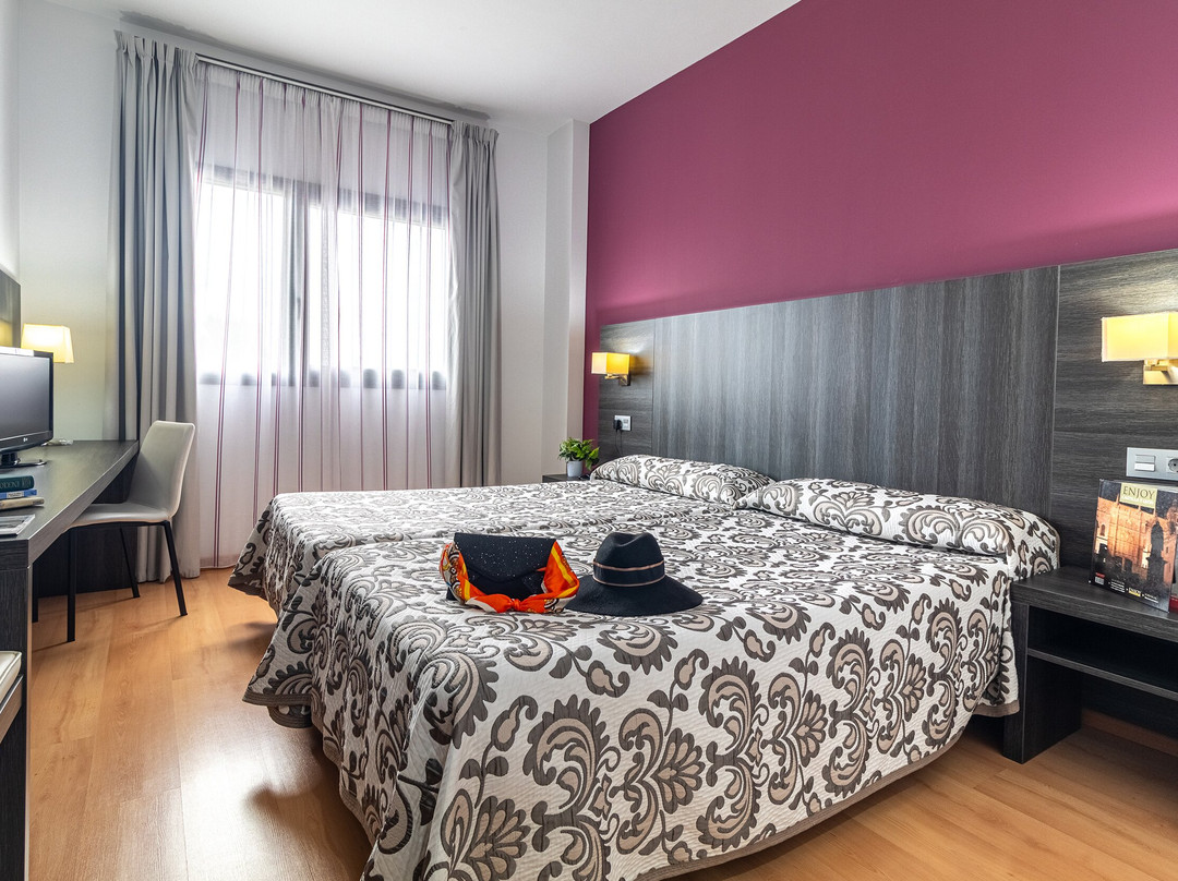 北方大道酒店主图