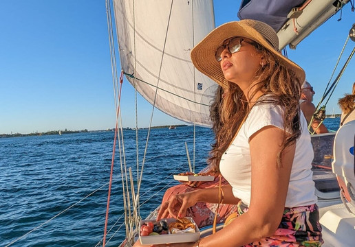 Sun Sailing Sailing Cruises & Private Charters