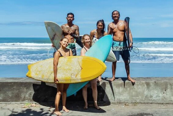 Surfholics Bali Kedungu-Kedungu必去景点
