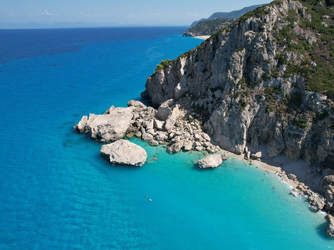 Kathisma Beach-Agios Nikitas必去景点