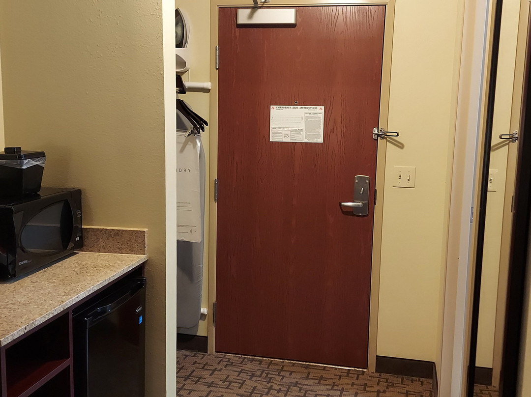Cobblestone Hotel & Suites - Harborcreek主图