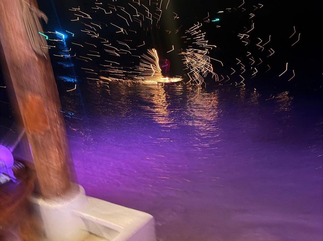 Elephant Beach Club-波普特必去景点