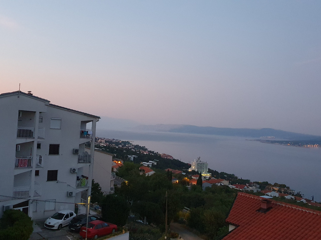 Apartments Djusi