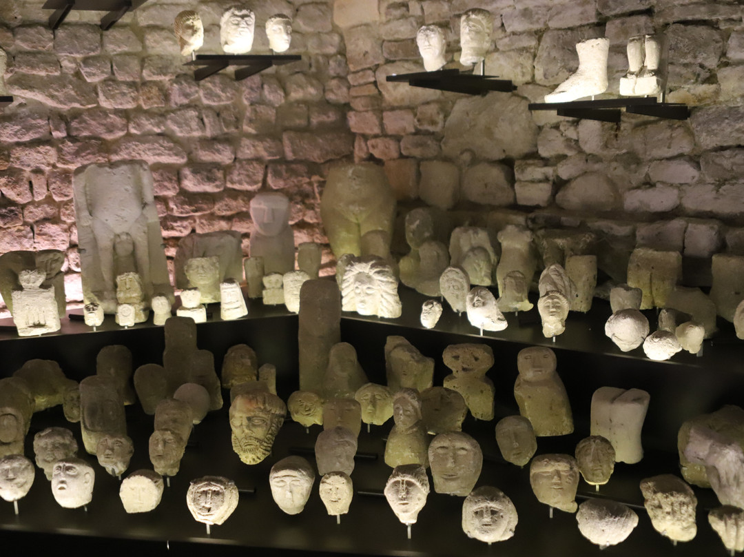 Musee d'Art et d'Archeologie-桑利斯必去景点