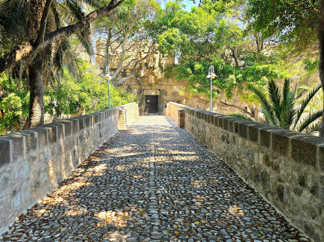 Fortress of Neratzia Bridge-Kos Town必去景点