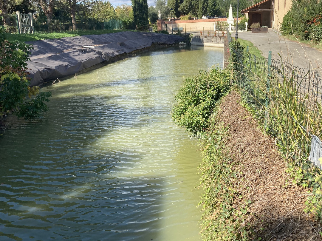 Abbaye Sainte Marie de Boulaur-Boulaur必去景点