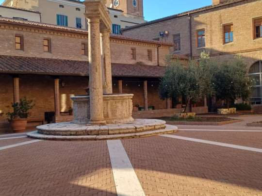 Chiesa di San Francesco d'Assisi-格罗塞托必去景点