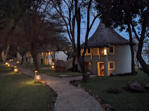 Macpace Tours and Safaris-莫西必去景点