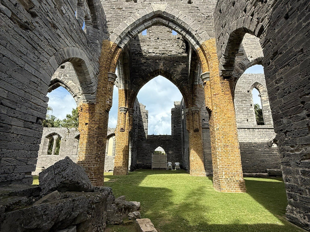 The Unfinished Church-圣乔治必去景点