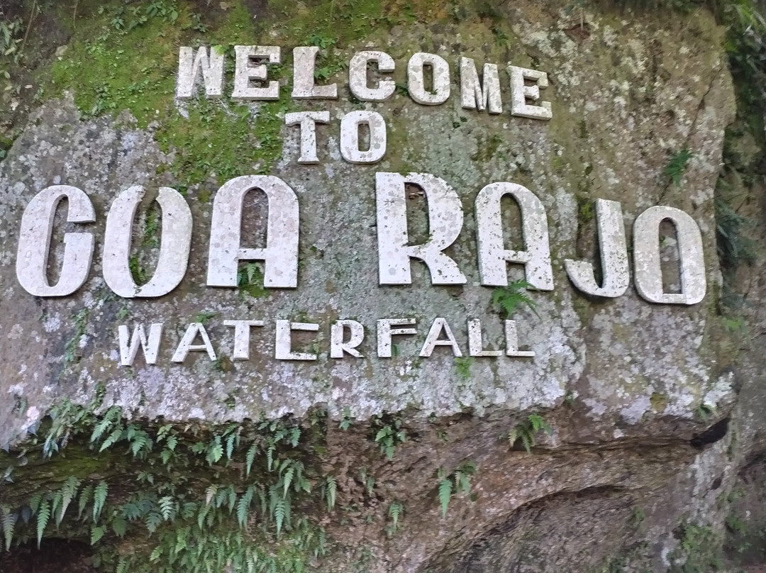 Goa Raja Waterall-Tembuku必去景点