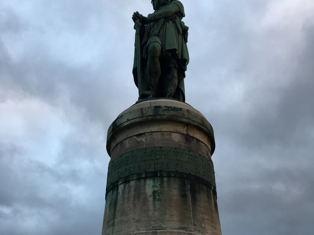 Statue de Vercingetorix-Alise-Sainte-Reine必去景点