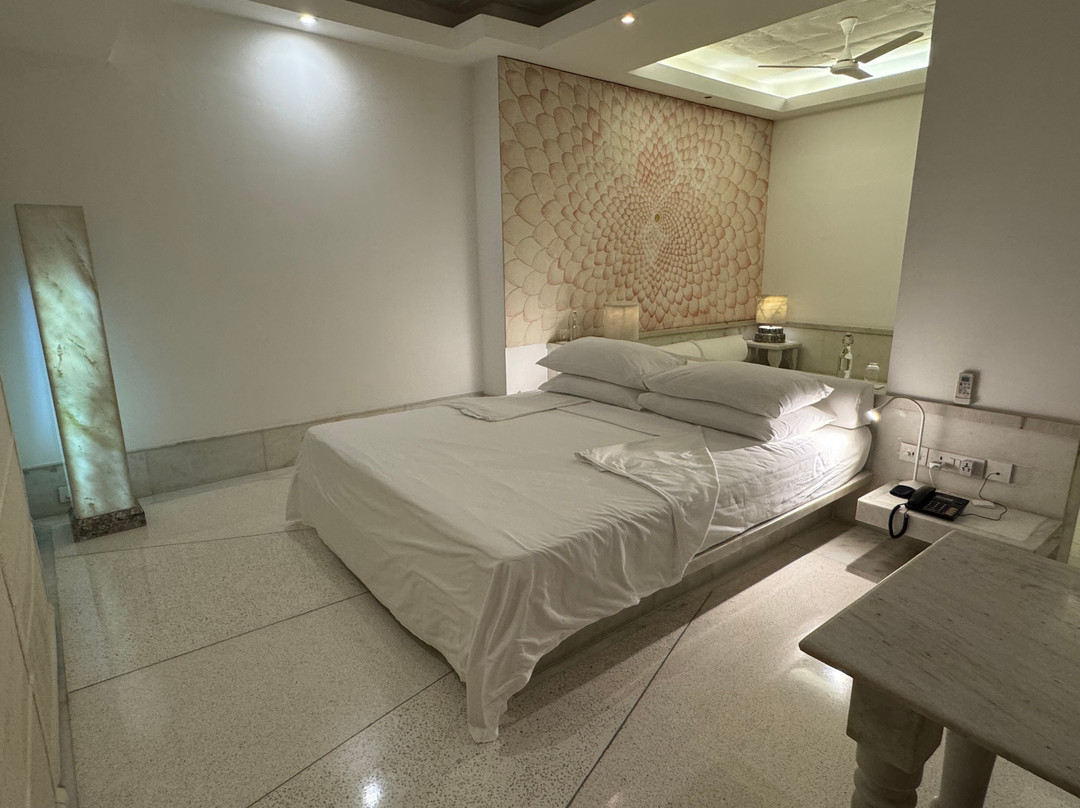 德为伽赫酒店主图