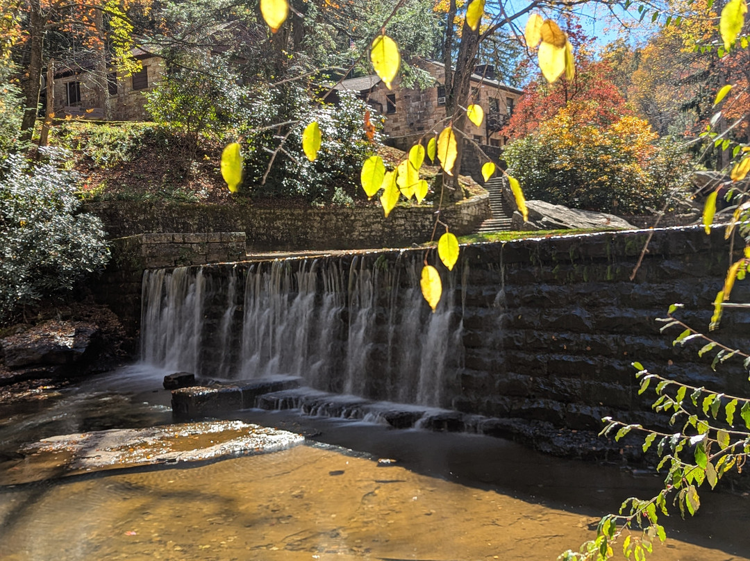 Glade Creek Gristmill-Clifftop必去景点