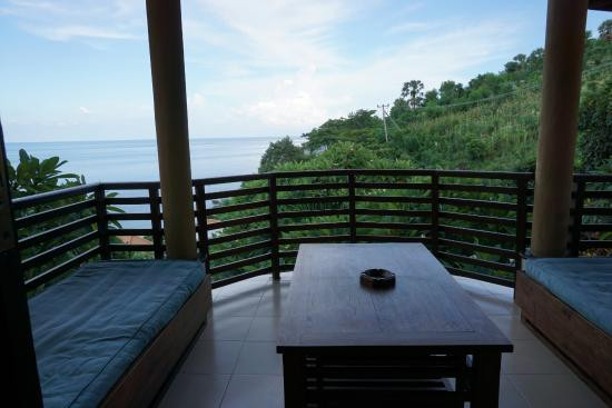 蓝月亮别墅主图