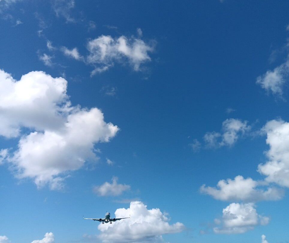 Sunset Bar & Grill-马霍必去景点