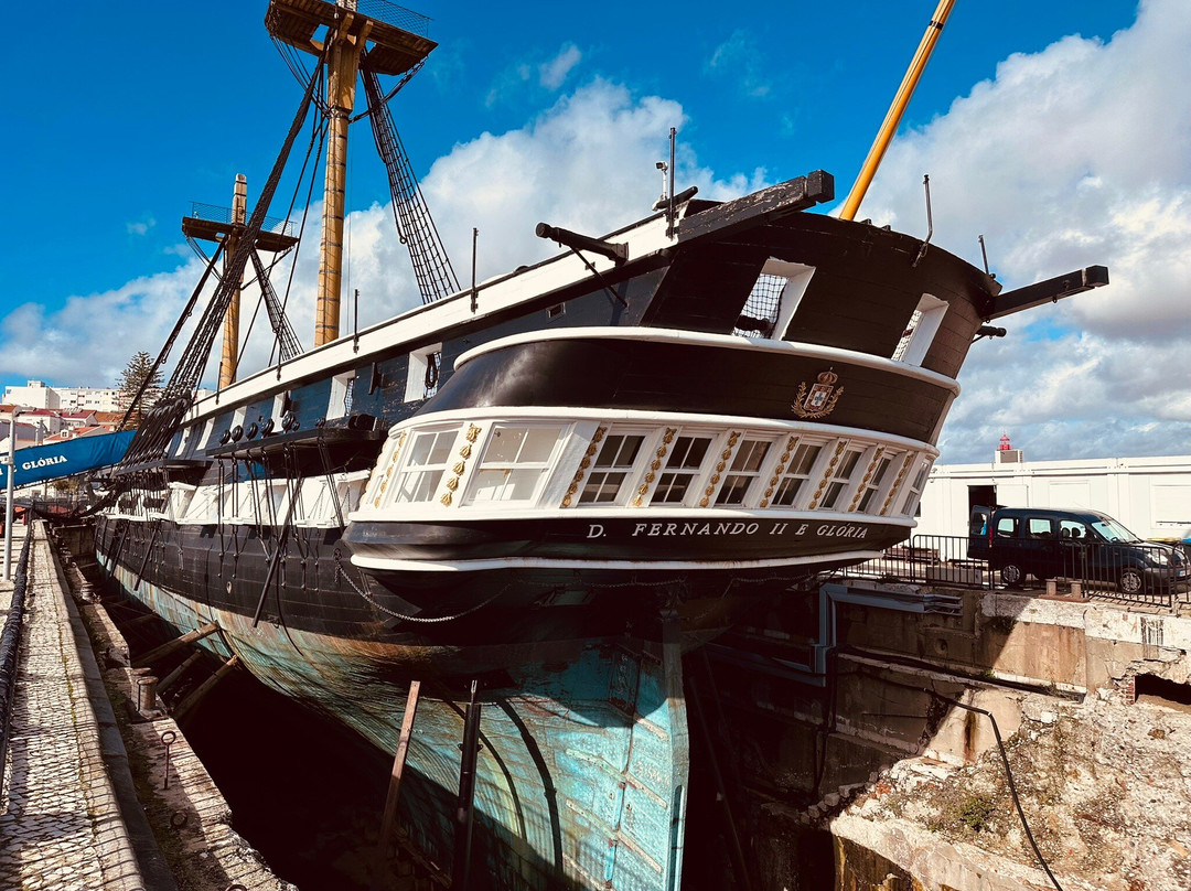 Fragata D. Fernando II e Gloria-阿尔马达必去景点